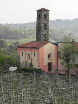 La Cella Grande (o Cella di San Michele) verso Viverone (40399 bytes)